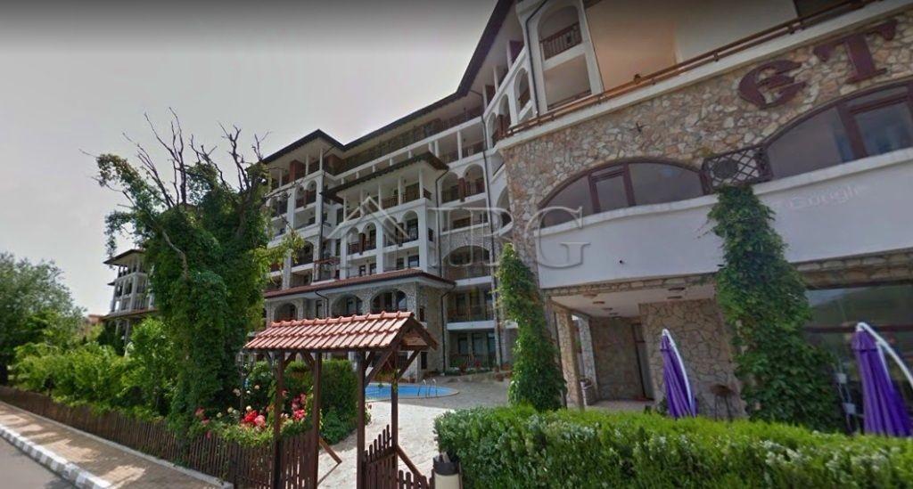 Spacious Apartment with 2 Bedrooms, 1 ½ bathrooms and 17. sq. m. terrace Etara 3, Sveti Vlas — main photo