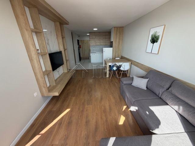 Luxury 1-Bedroom Apartment with Panoramic Sea View Sarafovo — photo 3