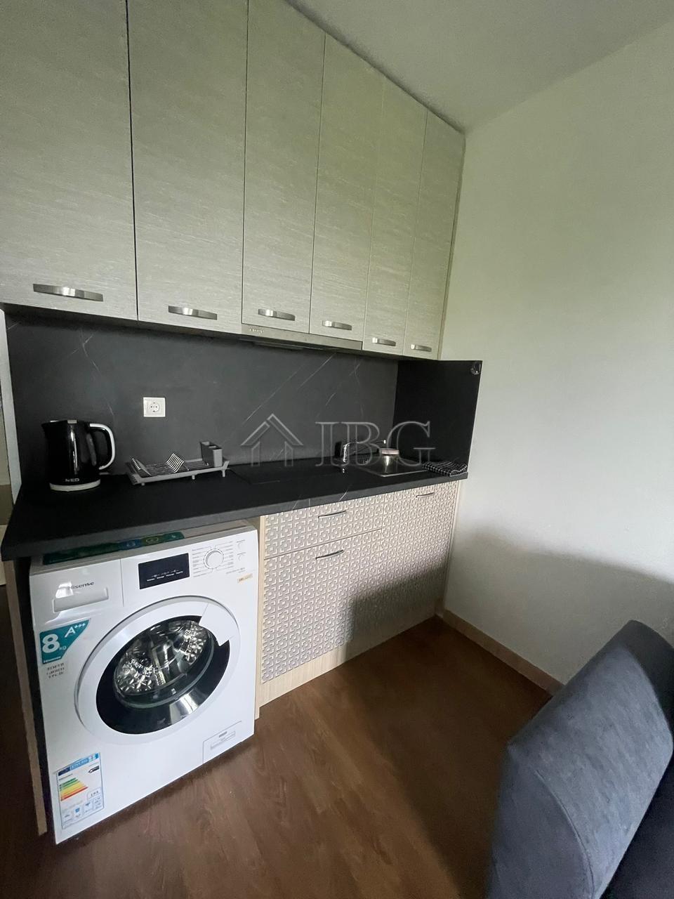 Excellent 43 sq. m. studio with Balcony in Sunny View Central, Sunny Beach — photo 2