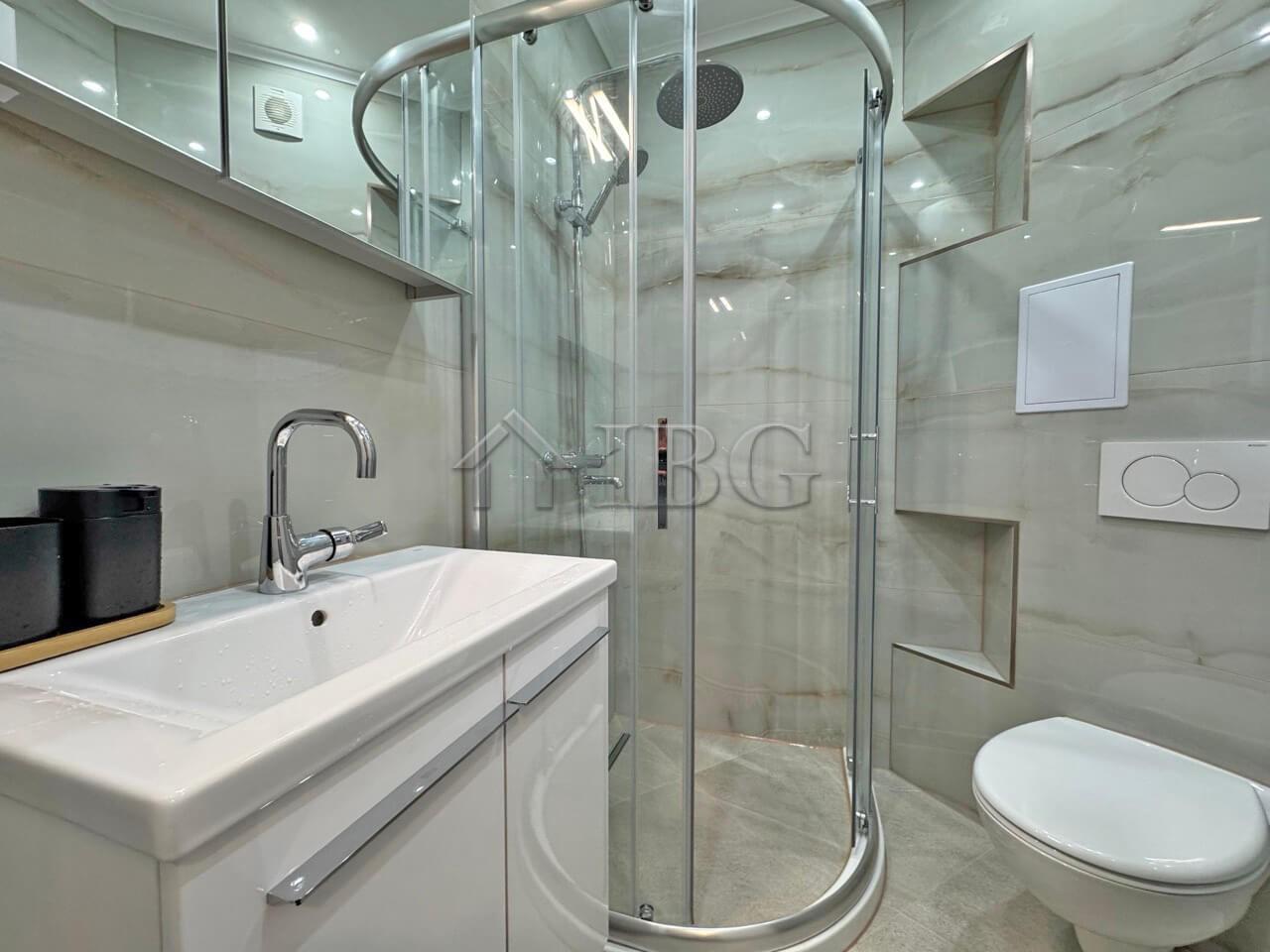 1-Bedroom Sea View Apartment in Ipanema Beach, Sveti Vlas — photo 11 of 13