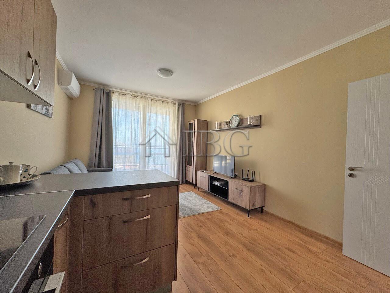 1-Bedroom Sea View Apartment in Ipanema Beach, Sveti Vlas — photo 4 of 13