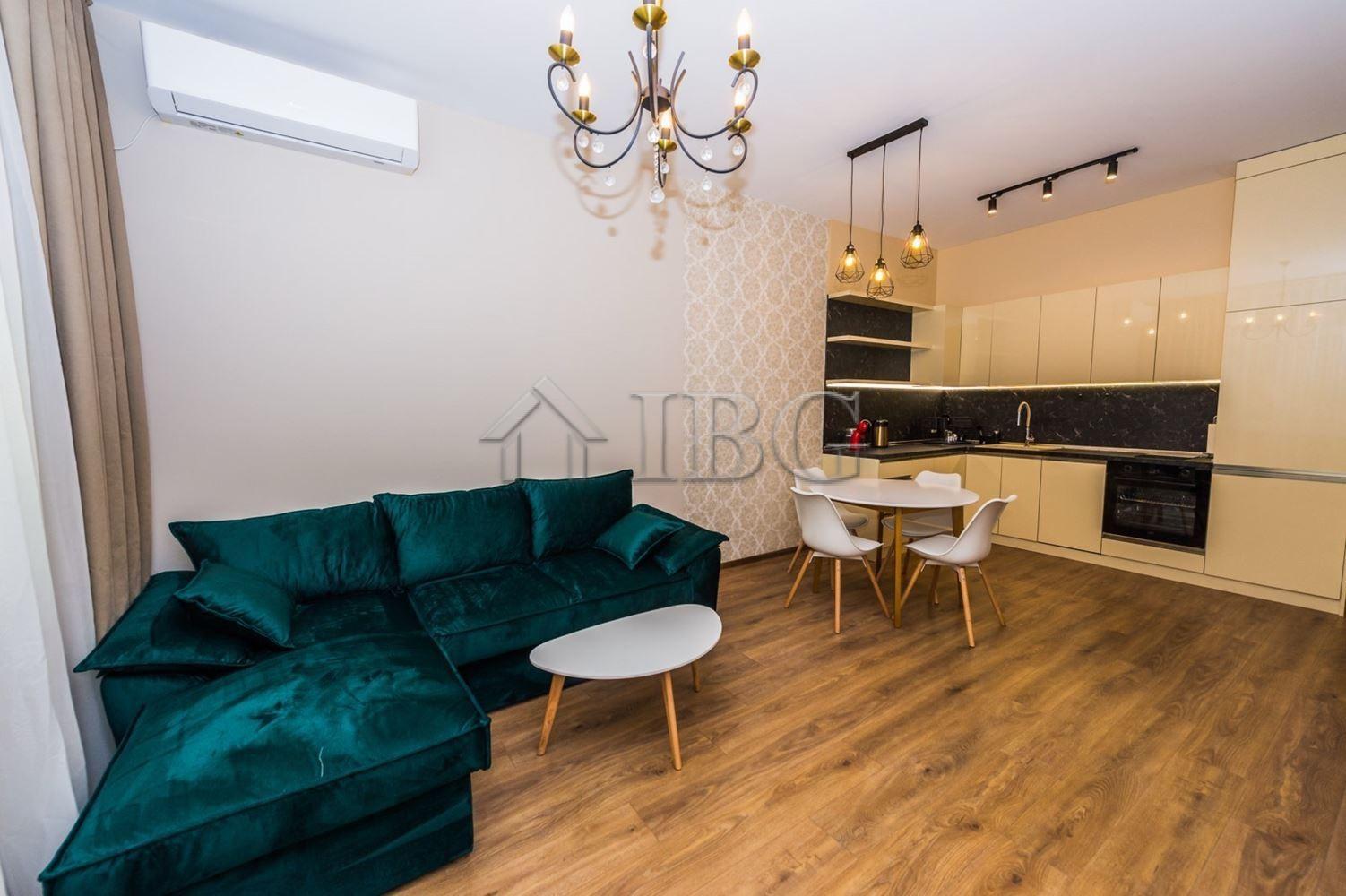 Luxury 1-Bedroom Apartment with Garage Lazur District, Burgas — main photo