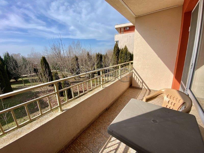 Furnished Studio with balcony and Park view in Nessebar Fort Club, Sunny Beach — photo 4 of 15