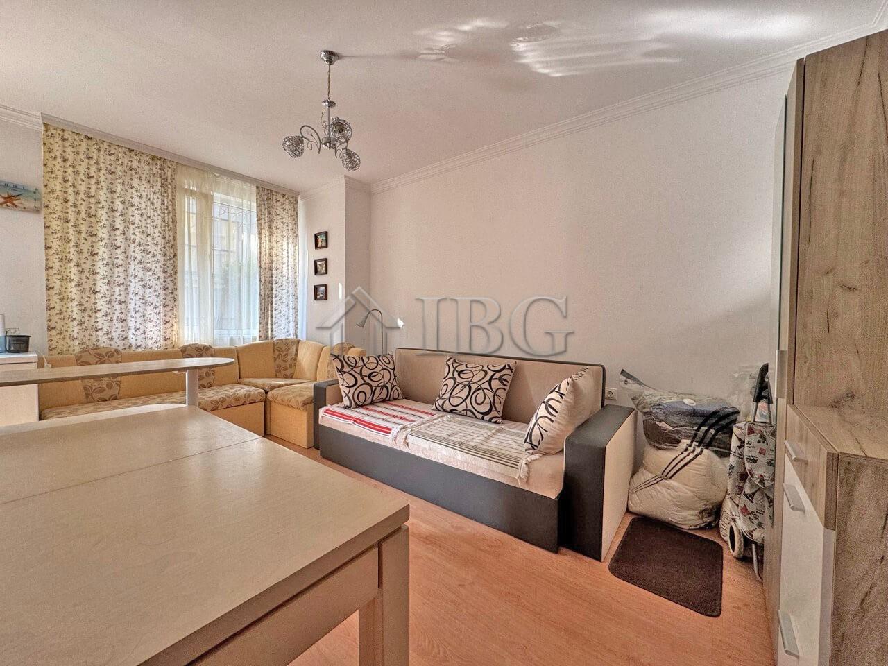 Studio with Balcony for Sale Magnolia Residence 2, Sunny Beach — photo 10 of 12