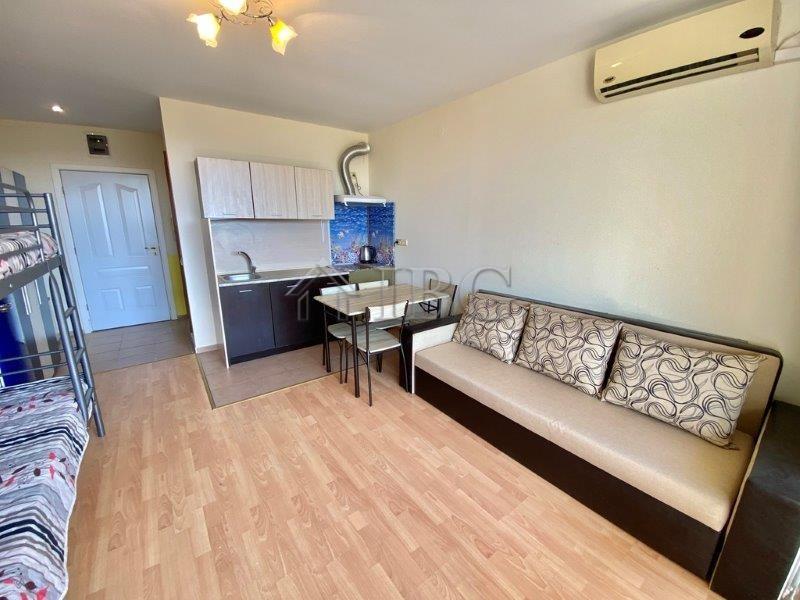 Furnished Studio with balcony and Park view in Nessebar Fort Club, Sunny Beach — photo 2