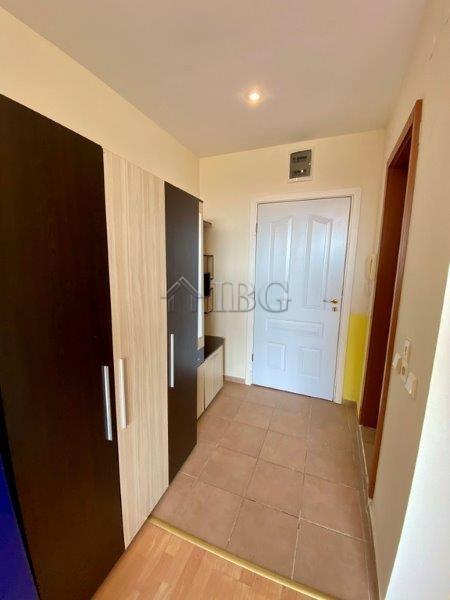 Furnished Studio with balcony and Park view in Nessebar Fort Club, Sunny Beach — photo 8 of 15