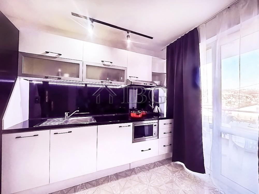 Cozy 1-Bedroom Maisonette in a Year-Round Complex in Balchik - Fully Furnished & Ready to Move In — photo 7 of 23