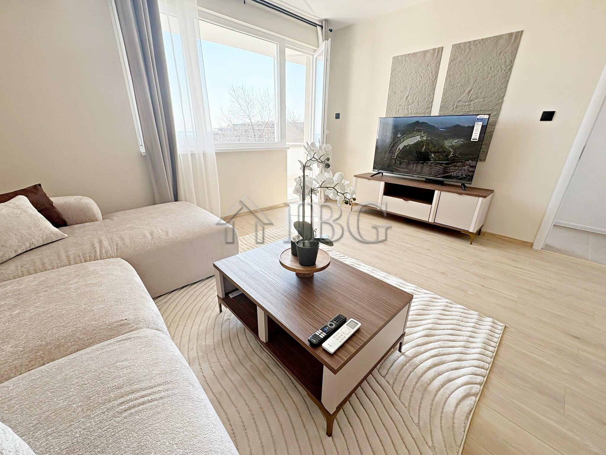 2-Bedroom Apartment with Sea View + Studio No Maintenance Fee Sveti Vlas — photo 12 of 25