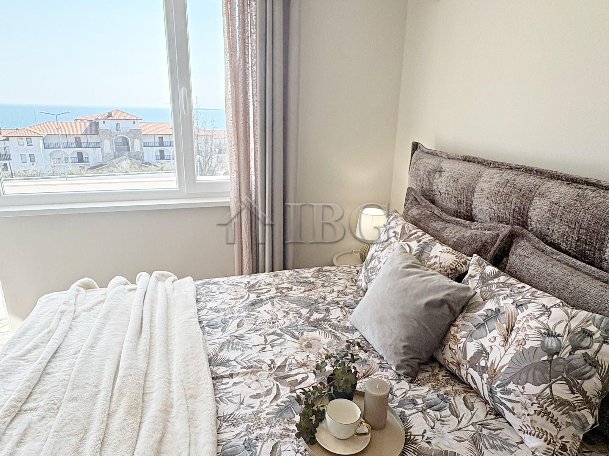 2-Bedroom Apartment with Sea View + Studio No Maintenance Fee Sveti Vlas — photo 17 of 25