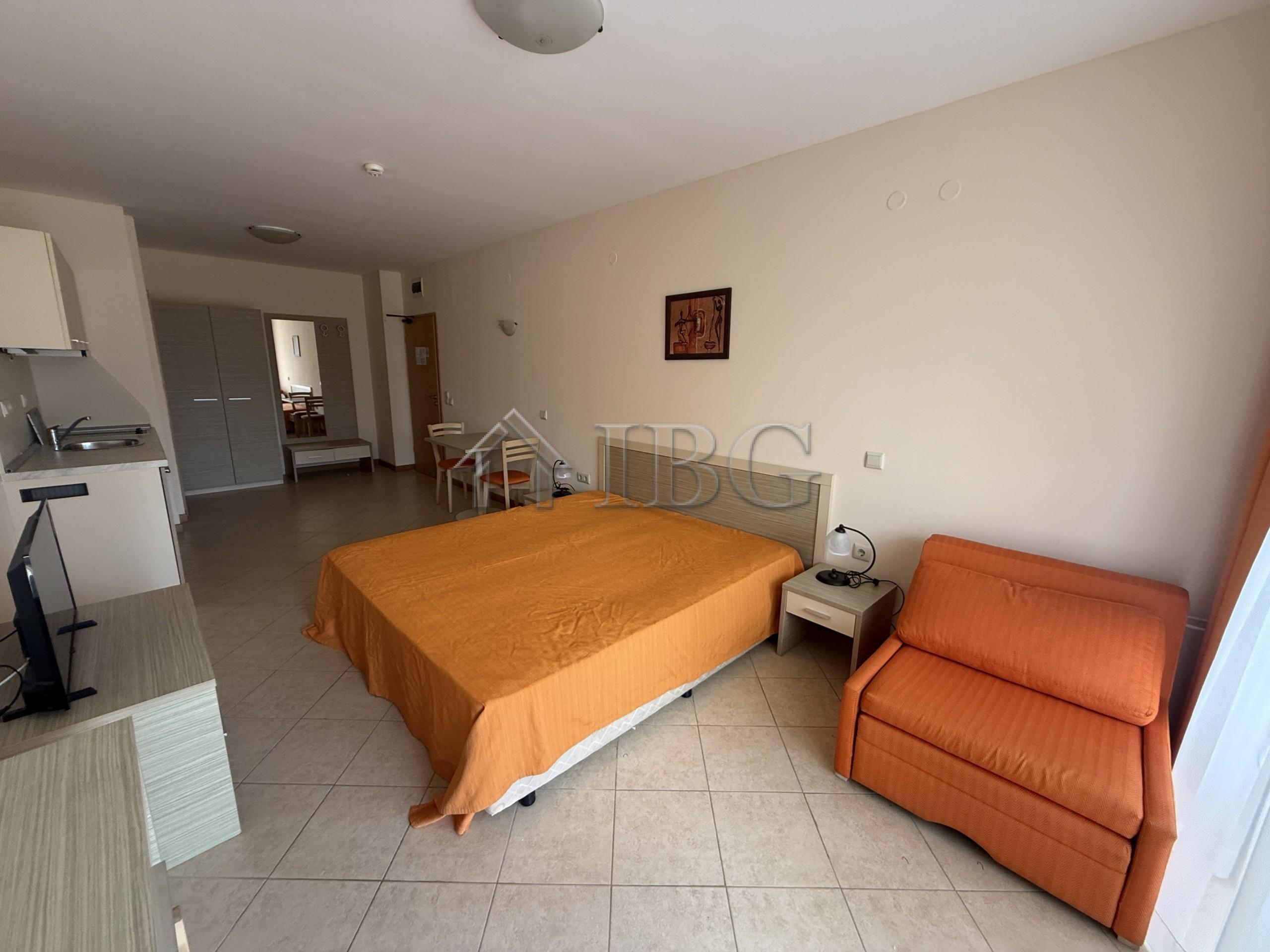 Big 47 sq. m. Studio with Balcony in Royal Sun, Sunny Beach — photo 2