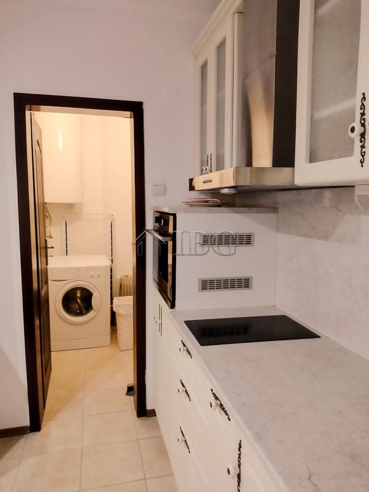 Stylish Renovated Sea View Maisonette — photo 22 of 25