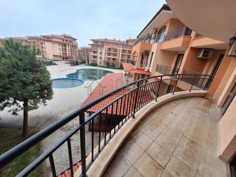Pool View One-Bedroom Apartment in Star Dreams Complex, Sveti Vlas — photo 5