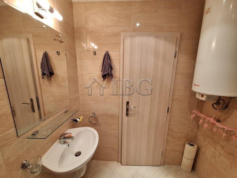 Pool View One-Bedroom Apartment in Star Dreams Complex, Sveti Vlas — photo 19 of 22