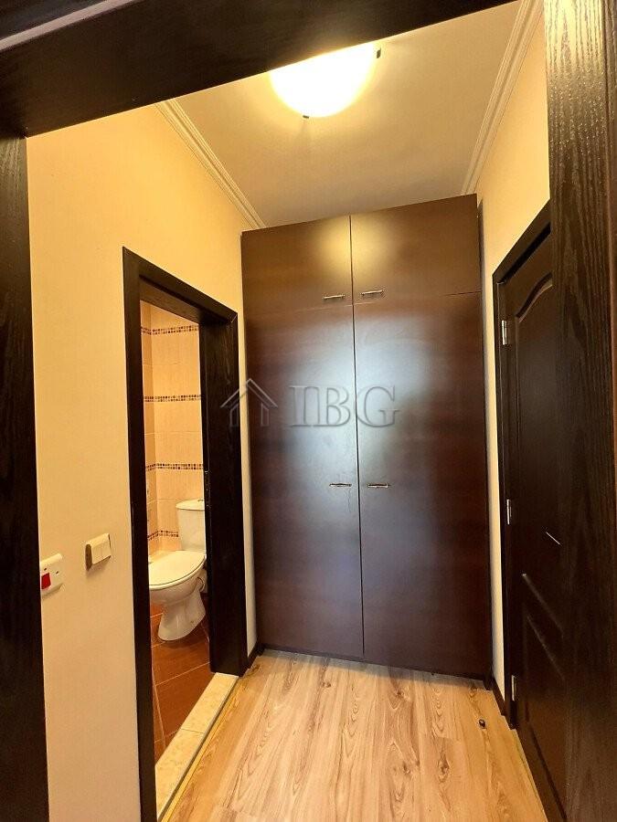 Spacious apartment with 2 bedrooms, 2 bathrooms and view to the Sandy dunes and sea, Sunny Beach just 200 m. to the Beach! — photo 13 of 14