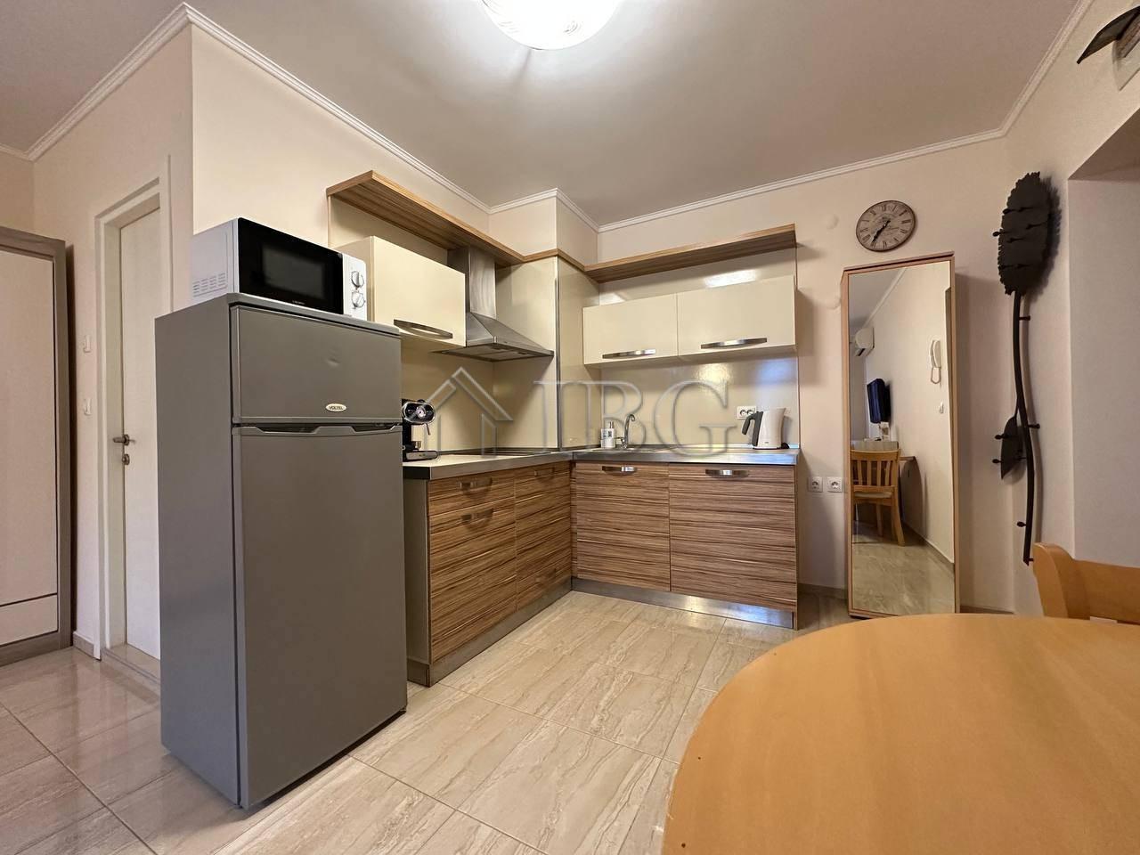 Spacious Studio Apartment with Balcony in Esteban SPA Complex, Nessebar — photo 17 of 22