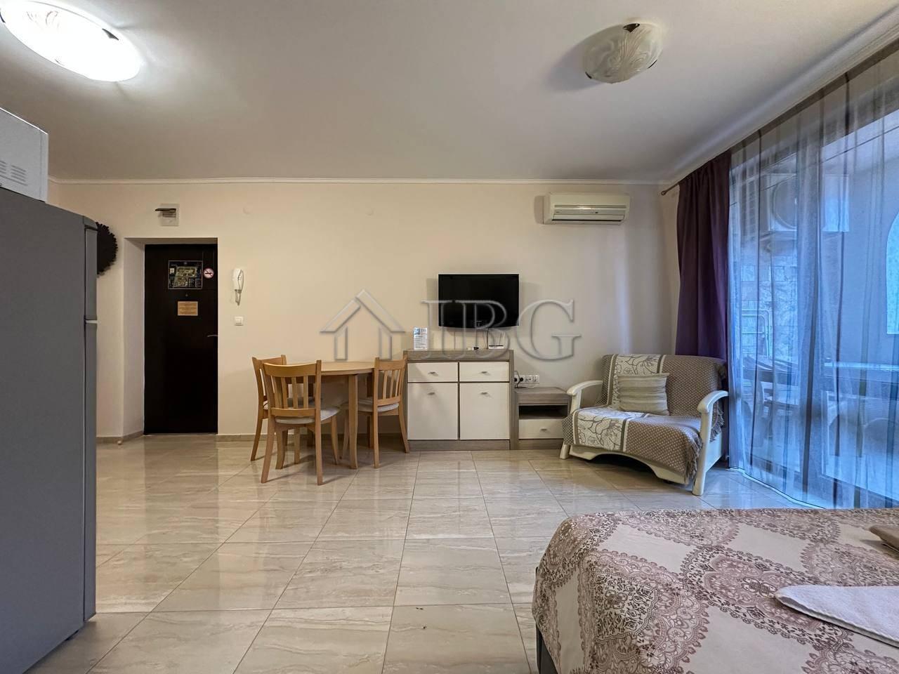 Spacious Studio Apartment with Balcony in Esteban SPA Complex, Nessebar — photo 2