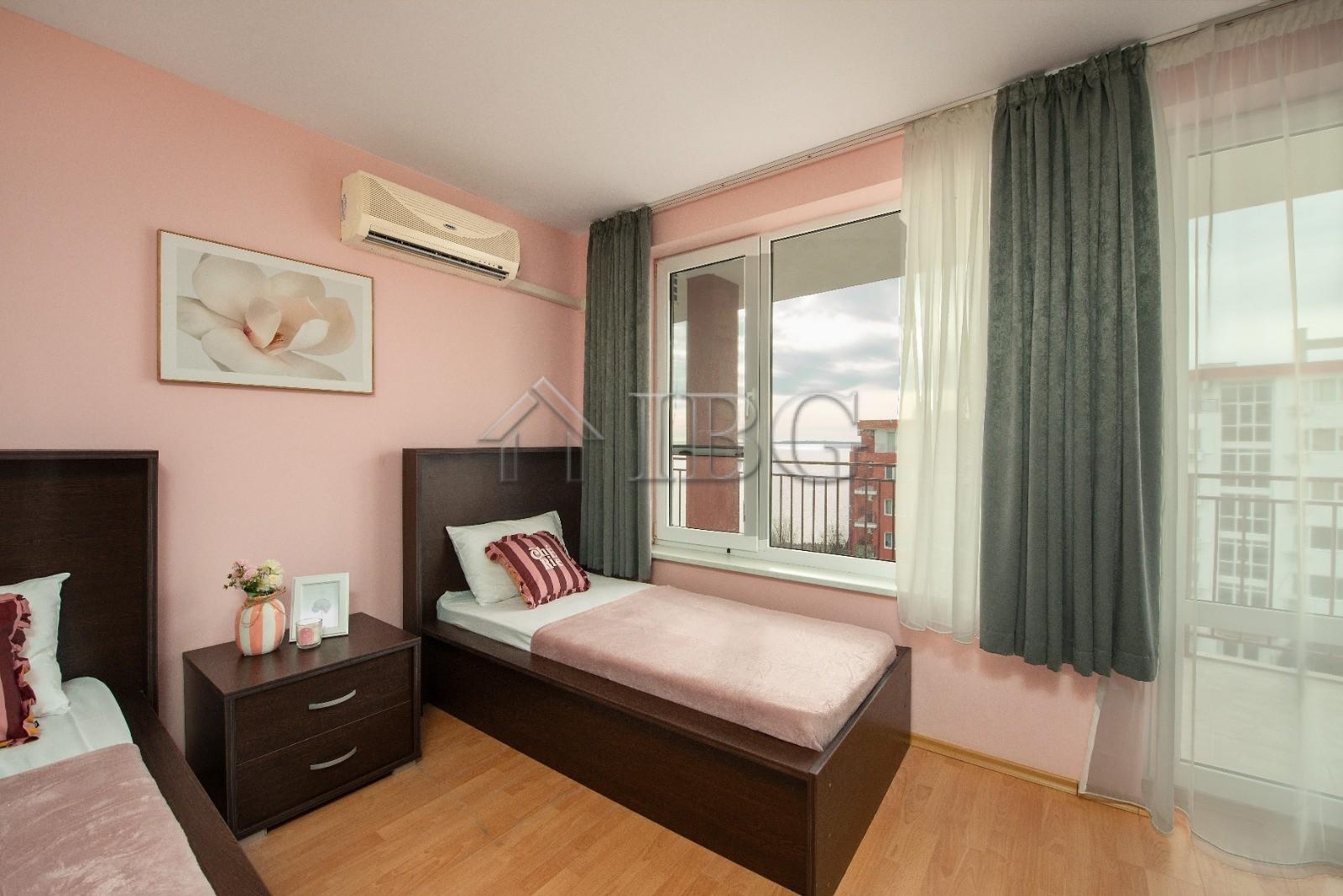 Panoramic Sea View 2-Bedroom Apartment Panorama Fort Beach, Sveti Vlas — photo 20 of 23