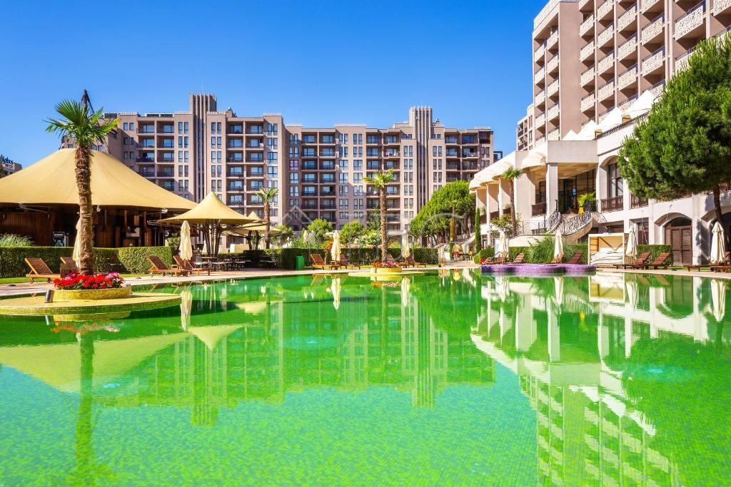 Spacious Studio with Mountain View Royal Beach Barcelo, Sunny Beach — photo 16 of 18