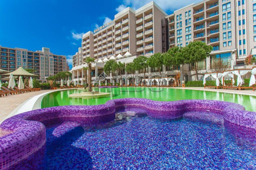 Spacious Studio with Mountain View Royal Beach Barcelo, Sunny Beach — photo 3