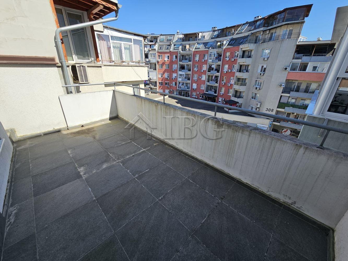 Spacious 2-Bedroom Apartment with 2 Terraces Meden Rudnik, Zone B, Burgas — photo 16 of 24