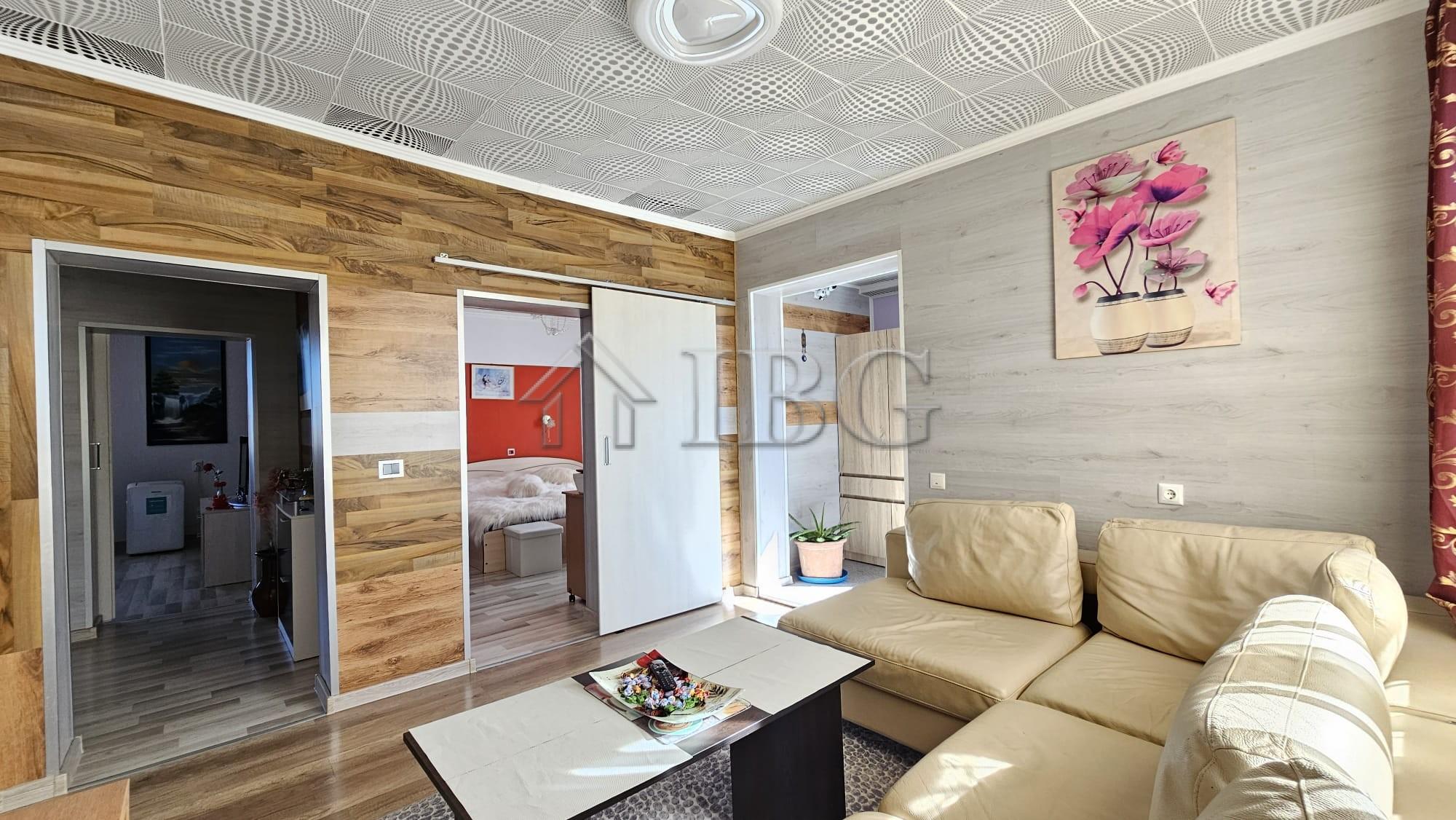 Renovated One-Storey House with 2 Bedrooms and 2 Bathrooms for Sale in Dyulevo Village, Burgas Region, Bulgaria — photo 6 of 25
