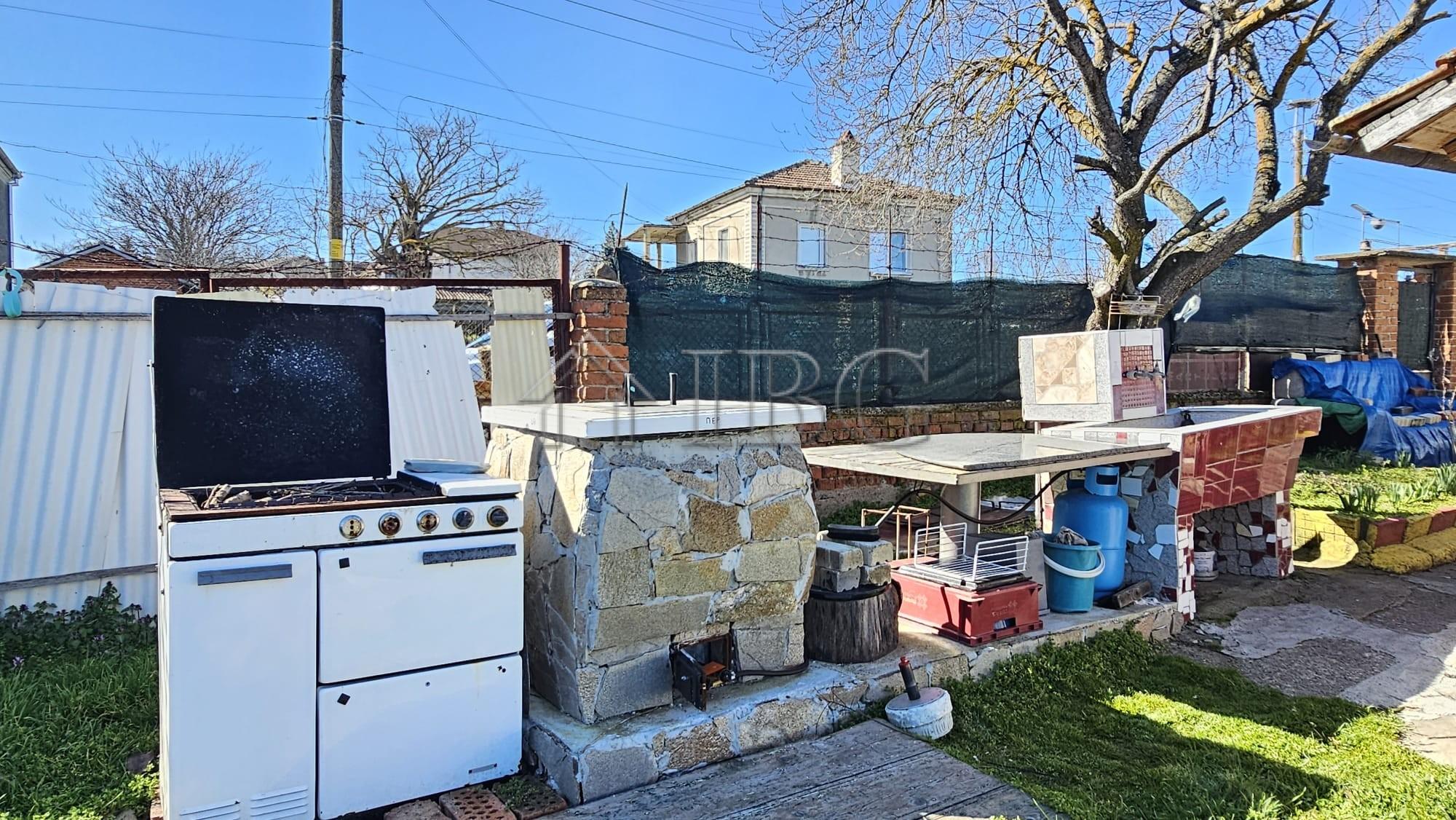 Renovated One-Storey House with 2 Bedrooms and 2 Bathrooms for Sale in Dyulevo Village, Burgas Region, Bulgaria — photo 20 of 25