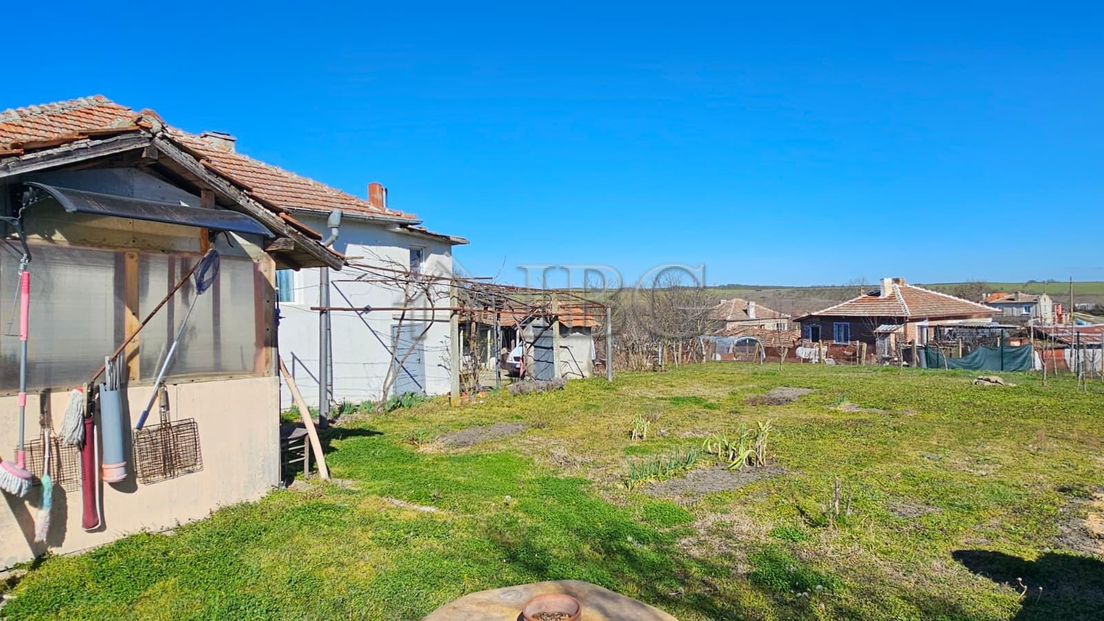 Renovated One-Storey House with 2 Bedrooms and 2 Bathrooms for Sale in Dyulevo Village, Burgas Region, Bulgaria — photo 22 of 25
