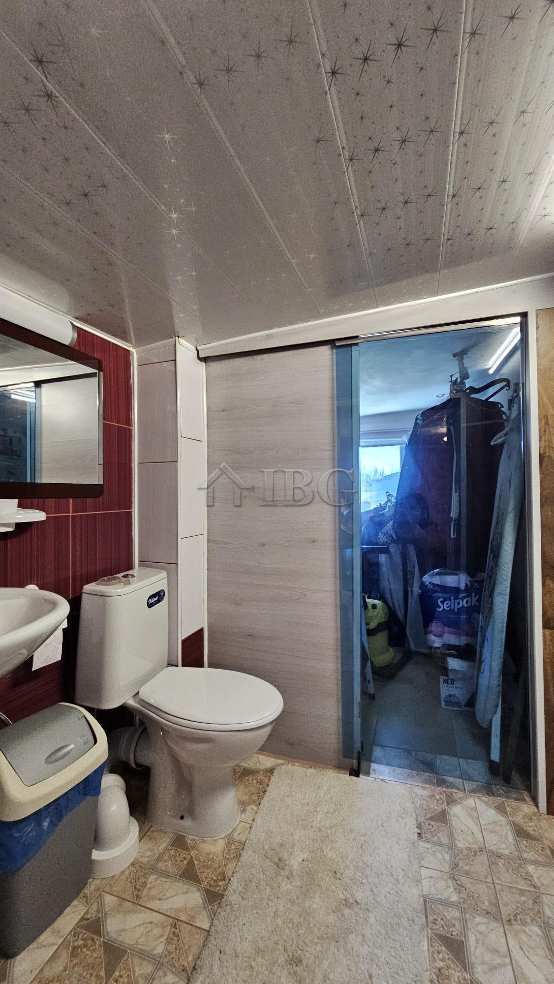Renovated One-Storey House with 2 Bedrooms and 2 Bathrooms for Sale in Dyulevo Village, Burgas Region, Bulgaria — photo 17 of 25