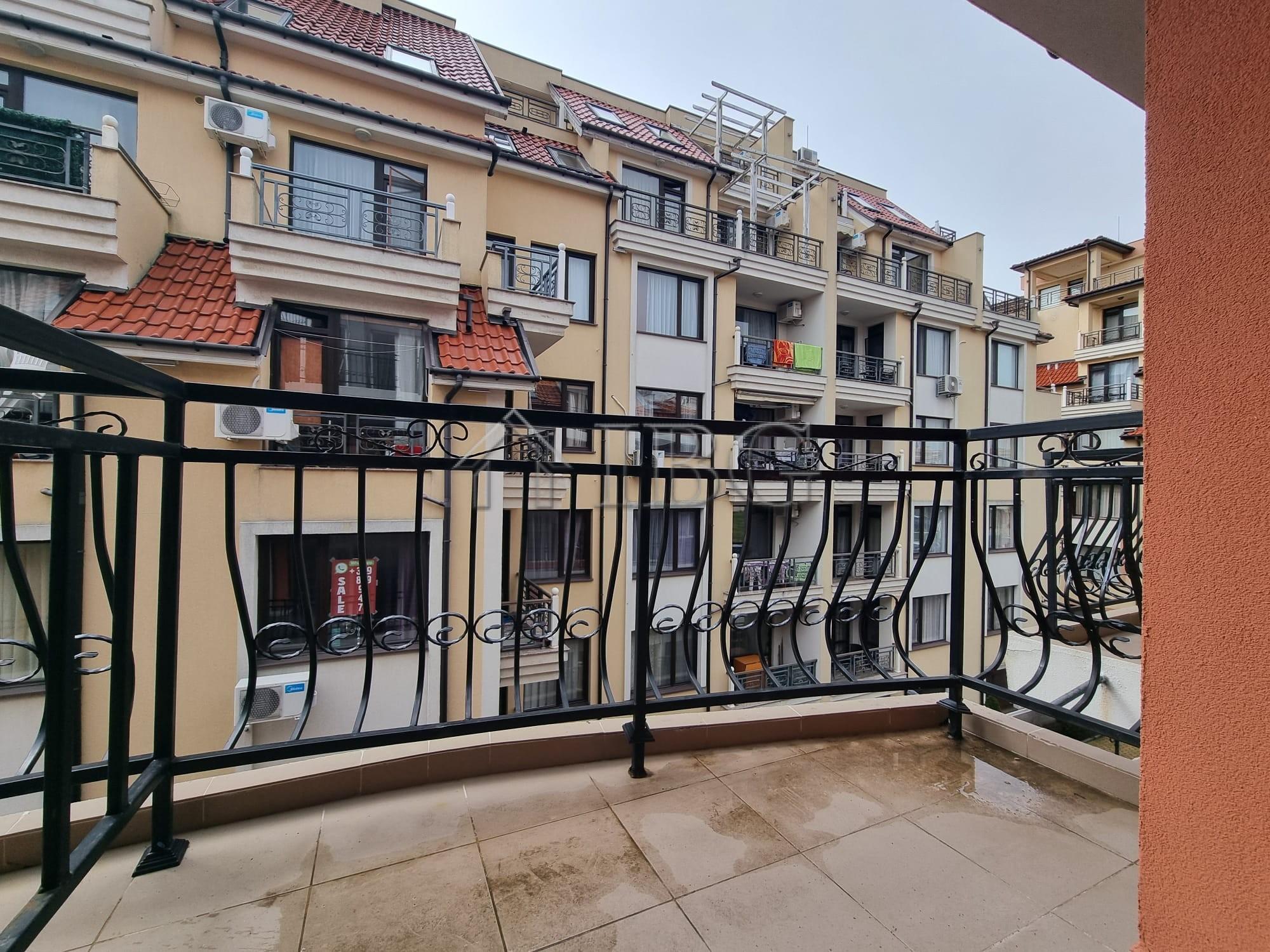 New 1-Bedroom Apartment with No Maintenance Fee Villa Venezia, Sveti Vlas — photo 3