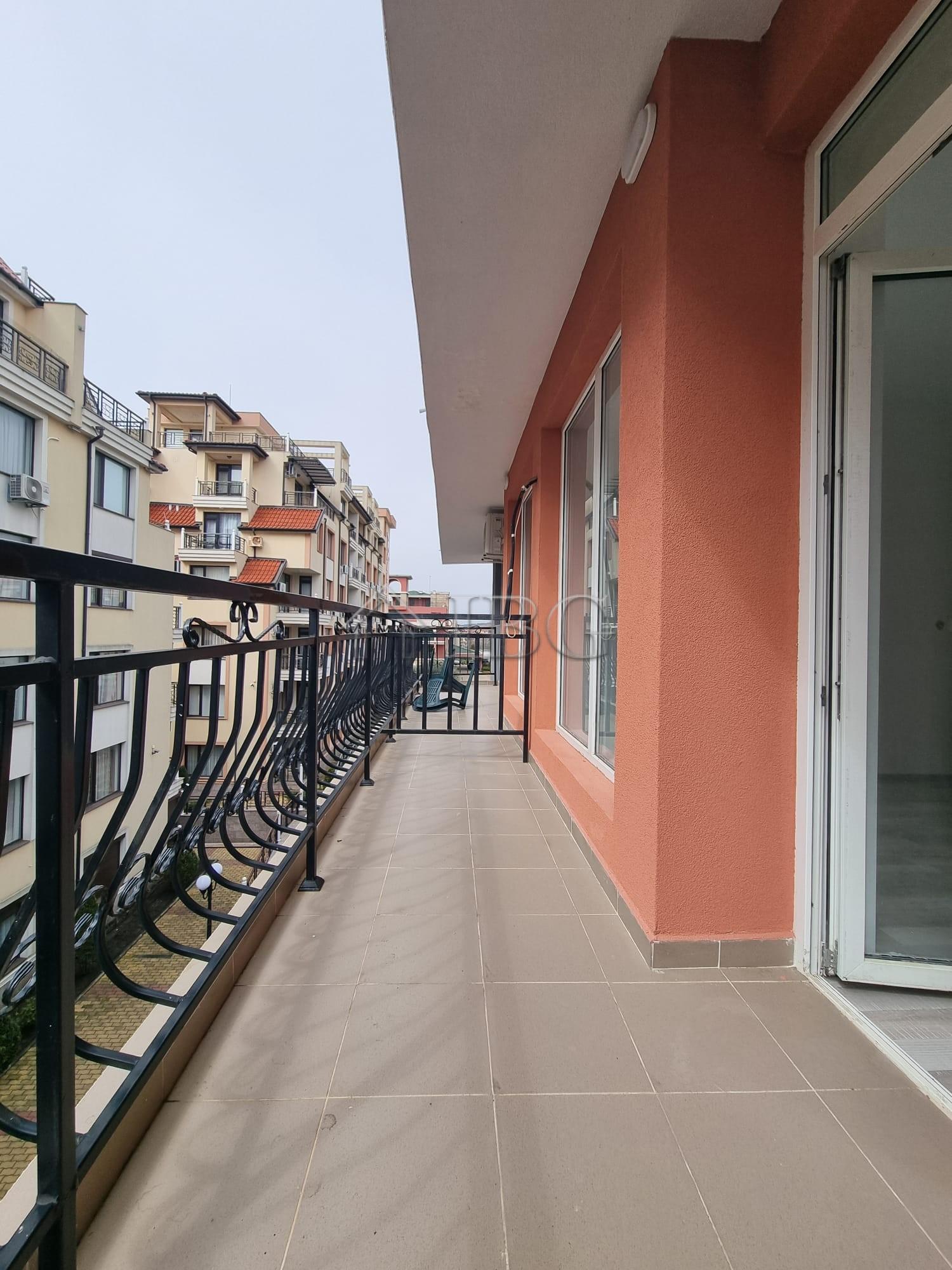 New 1-Bedroom Apartment with No Maintenance Fee Villa Venezia, Sveti Vlas — photo 4