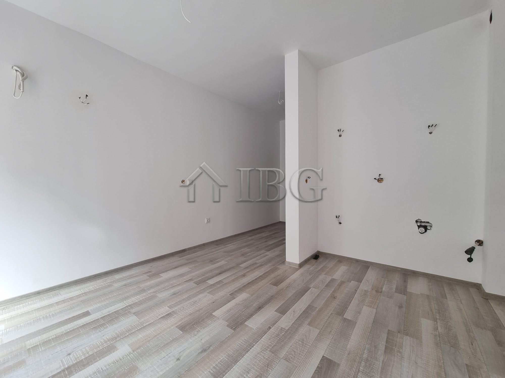New 1-Bedroom Apartment with No Maintenance Fee Villa Venezia, Sveti Vlas — photo 7 of 14