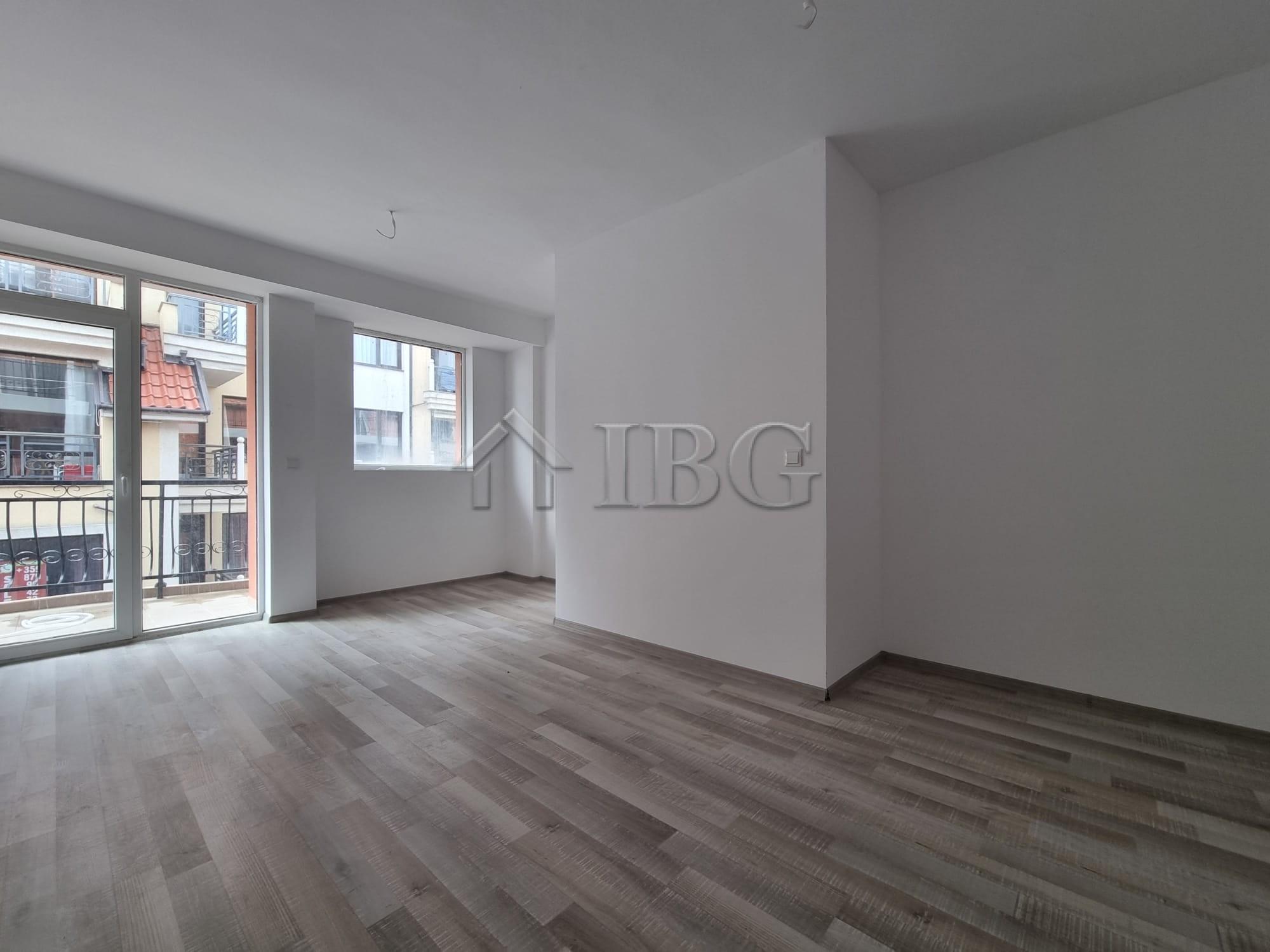New 1-Bedroom Apartment with No Maintenance Fee Villa Venezia, Sveti Vlas — Sveti Vlas