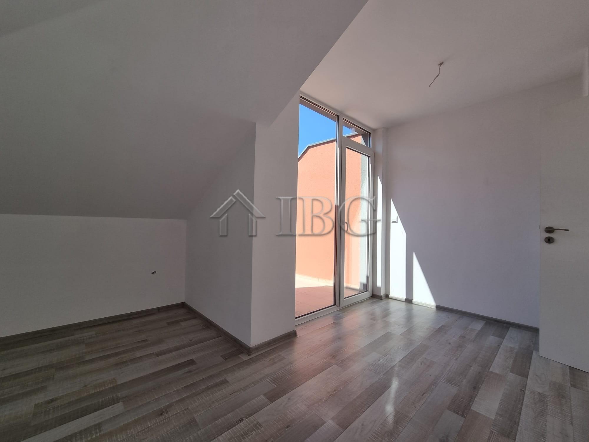 New 1-Bedroom Apartment with No Maintenance Fee Villa Venezia — photo 11 of 15