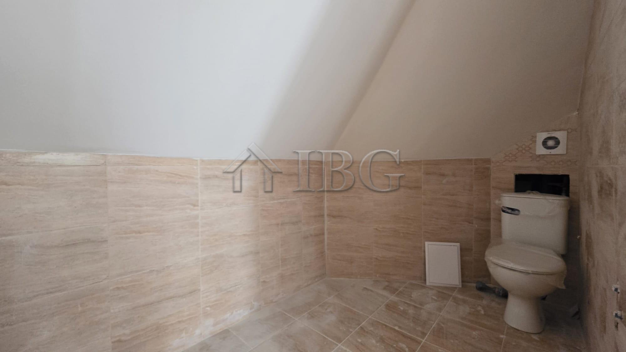 New 1-Bedroom Apartment with No Maintenance Fee Villa Venezia — photo 13 of 15