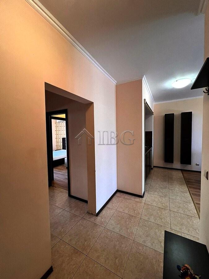 Spacious apartment with 2 bedrooms, 2 bathrooms and view to the Sandy dunes and sea, Sunny Beach just 200 m. to the Beach! — photo 10 of 14