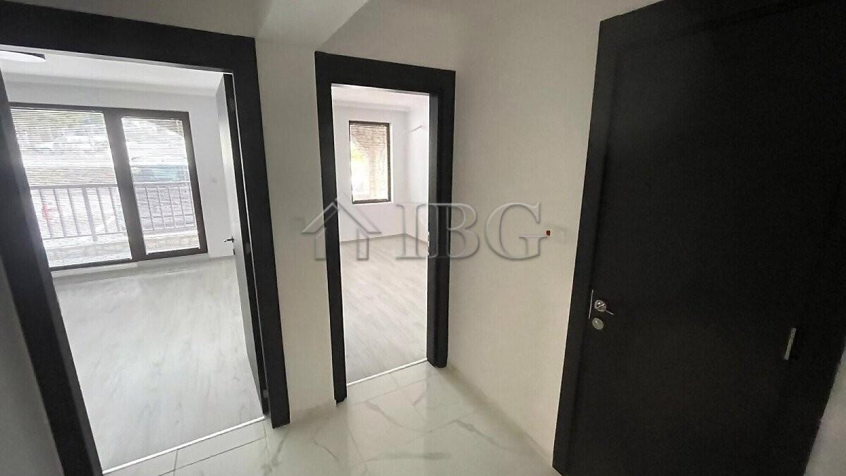 Top offer! One-Bedroom Apartment for Sale in Etara 4, Sveti Vlas — photo 2