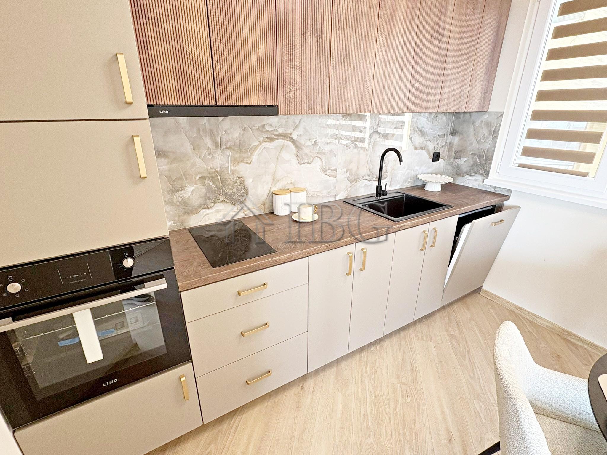 2-Bedroom Apartment with Sea View + Studio No Maintenance Fee Sveti Vlas — photo 9 of 25