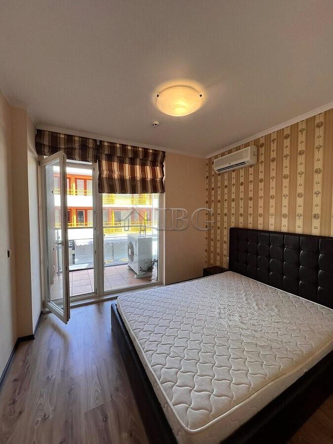 Spacious apartment with 2 bedrooms, 2 bathrooms and view to the Sandy dunes and sea, Sunny Beach just 200 m. to the Beach! — photo 11 of 14