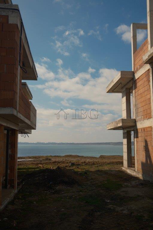 Burgas Bay Luxury First-Line Seafront Complex, Lahana — photo 13 of 15