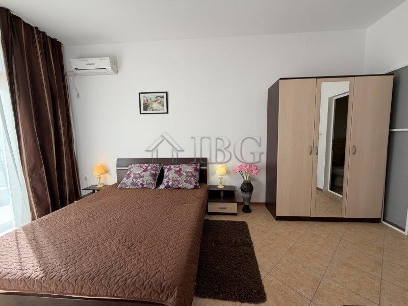 Apartment with 2 Bedrooms and 2 Bathrooms in Grand Kamelia, Sunny Beach — photo 14 of 25