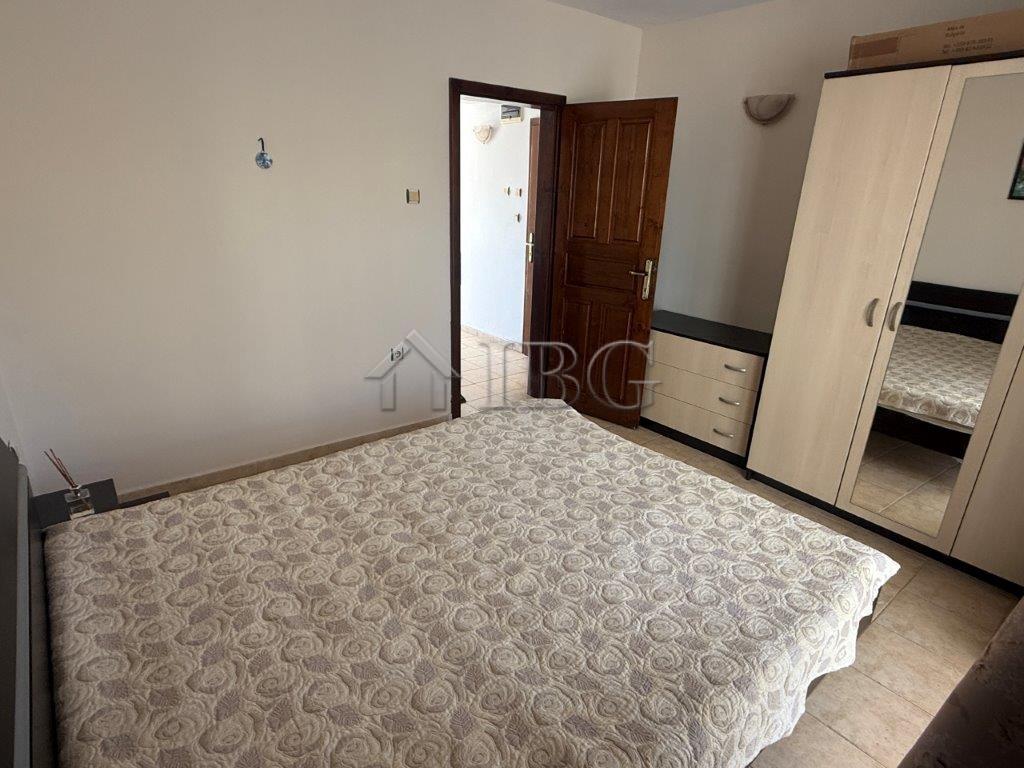 1-Bedroom Apartment with Sea and Pool View Yalta Complex — photo 12 of 19