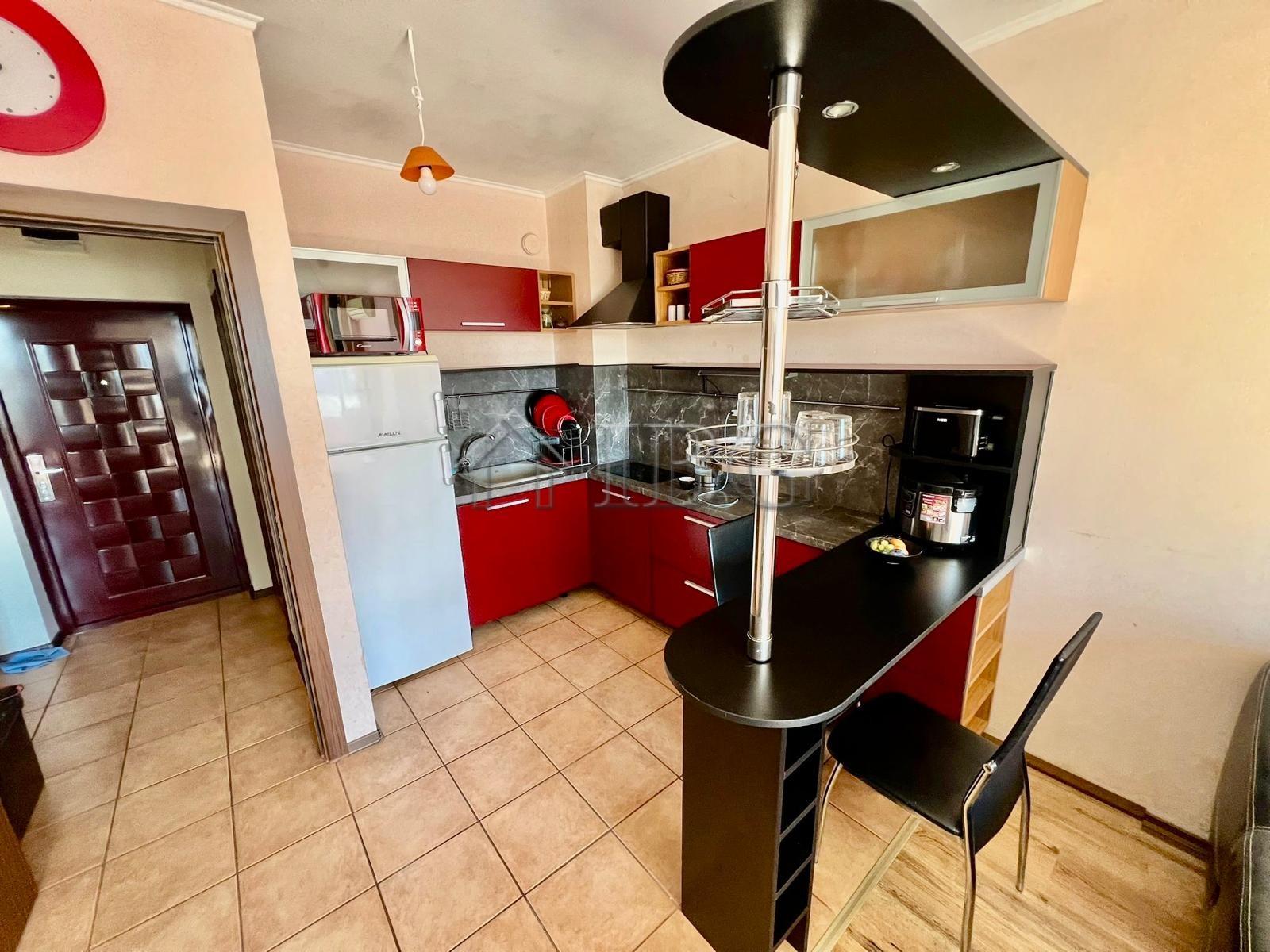 1-Bedroom Apartment in Perla Complex Prime Location near Sea Garden, Burgas — photo 3