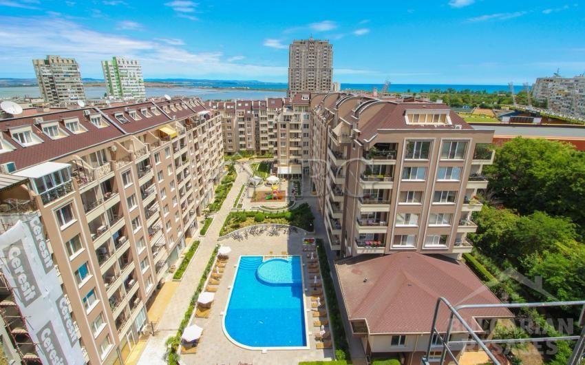 1-Bedroom Apartment in Perla Complex Prime Location near Sea Garden, Burgas — main photo