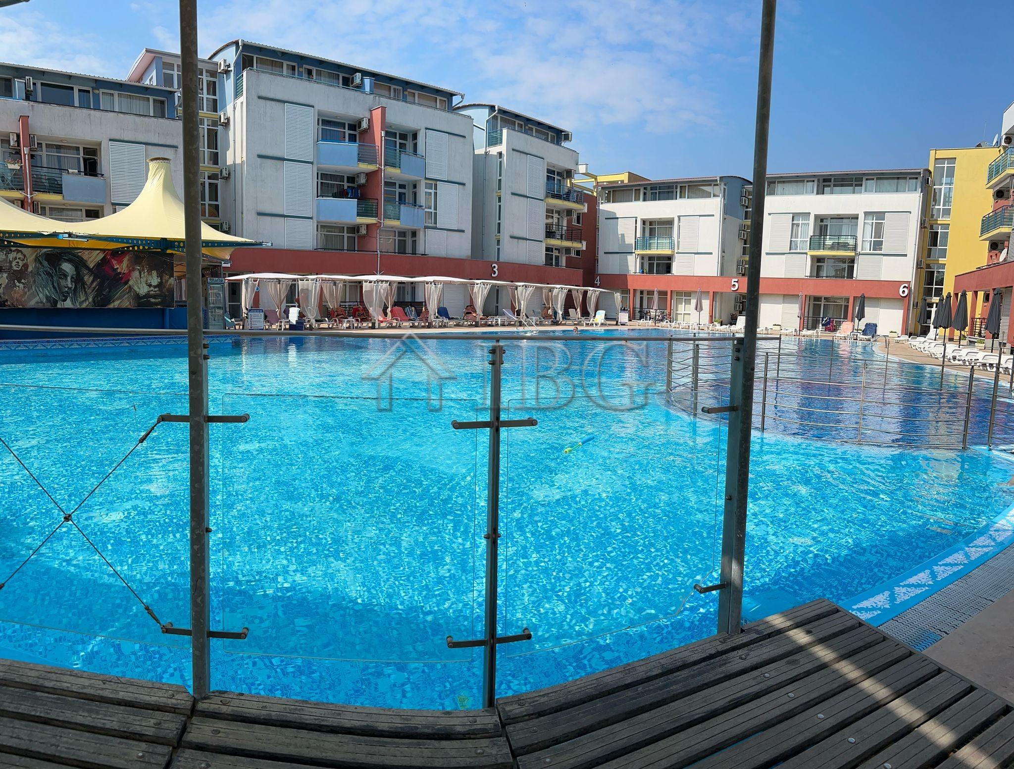Elite 3 - 1-Bedroom Apartment with Pool View Sunny Beach, Cacao Beach — photo 19 of 23