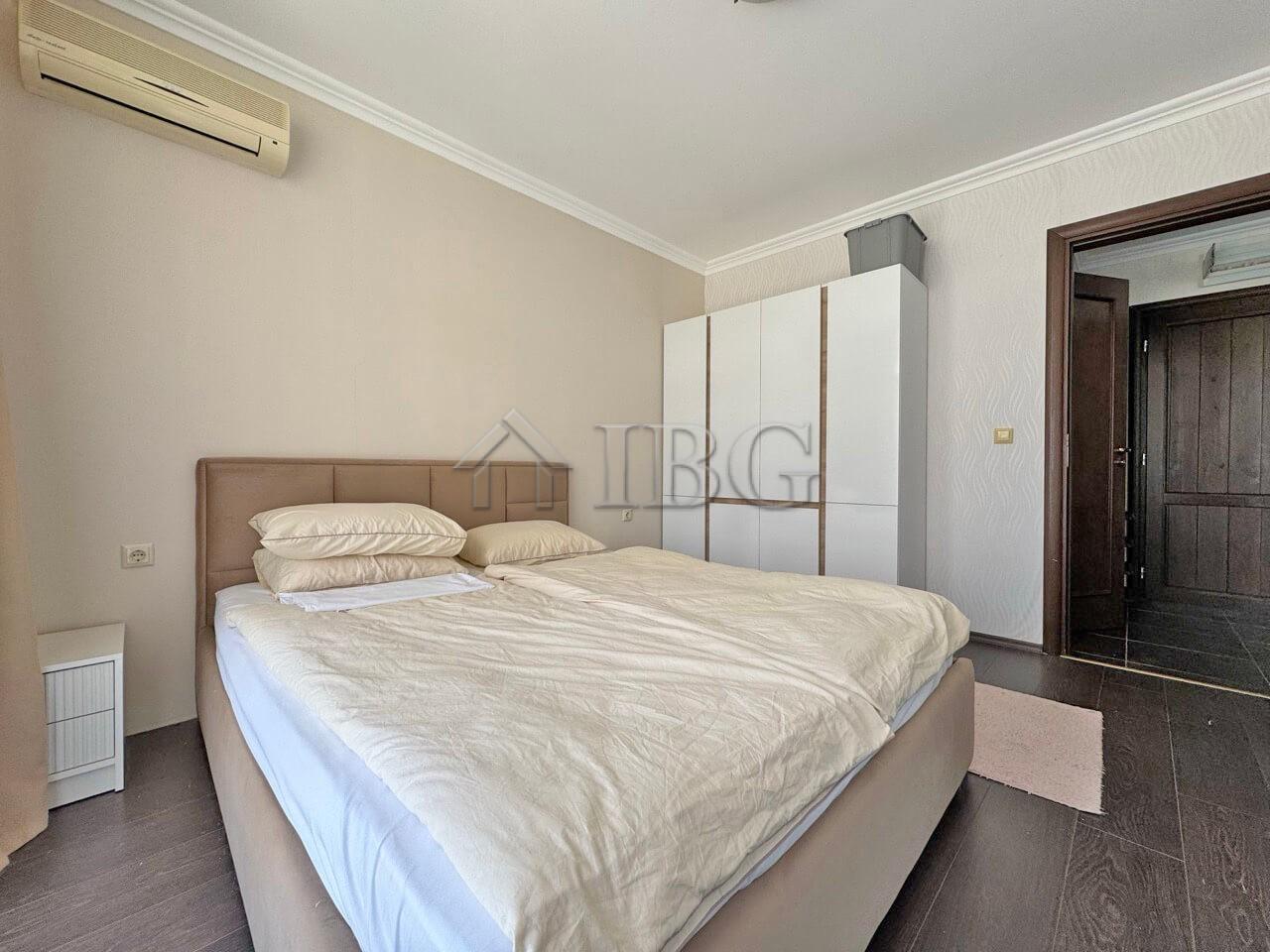 Luxury 1-Bedroom Apartment with Sea and Pool View Dolce Vita 2 — photo 11 of 12
