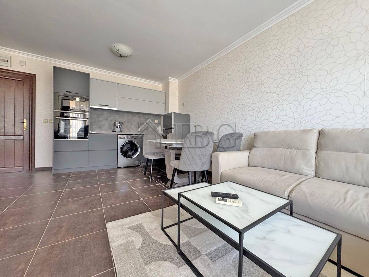 Luxury 1-Bedroom Apartment with Sea and Pool View Dolce Vita 2 — photo 7 of 12