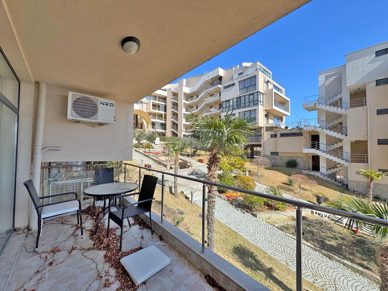 Luxury 1-Bedroom Apartment with Sea and Pool View Dolce Vita 2 — photo 3