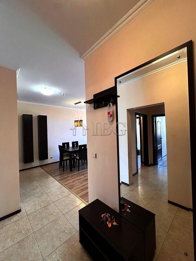 Spacious apartment with 2 bedrooms, 2 bathrooms and view to the Sandy dunes and sea, Sunny Beach just 200 m. to the Beach! — photo 6