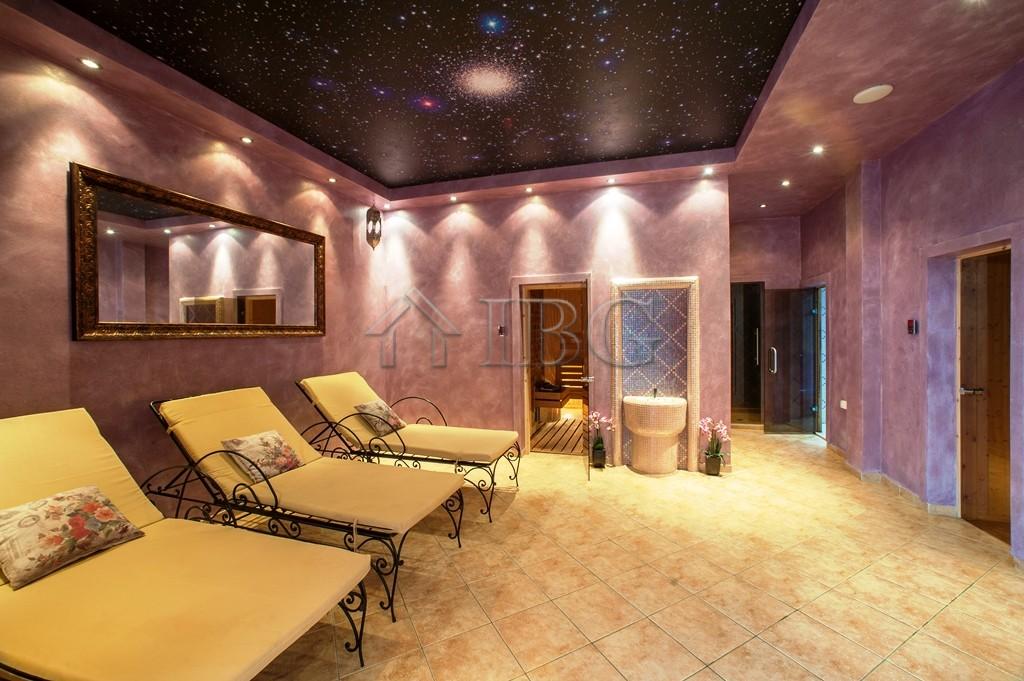Studio Apartment in Izida Palace Sunny Beach — photo 3