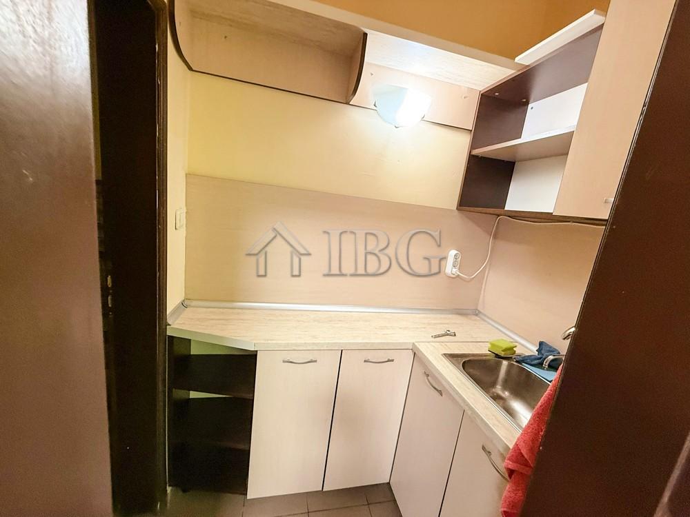 For rent! Corner office on the ground floor in the center of Ruse — photo 11 of 11